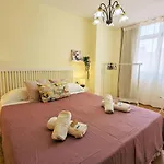 아파트 La Goleta-1 By Interhome *